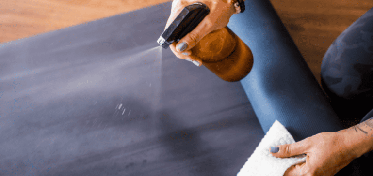 how to clean lululemon yoga mat